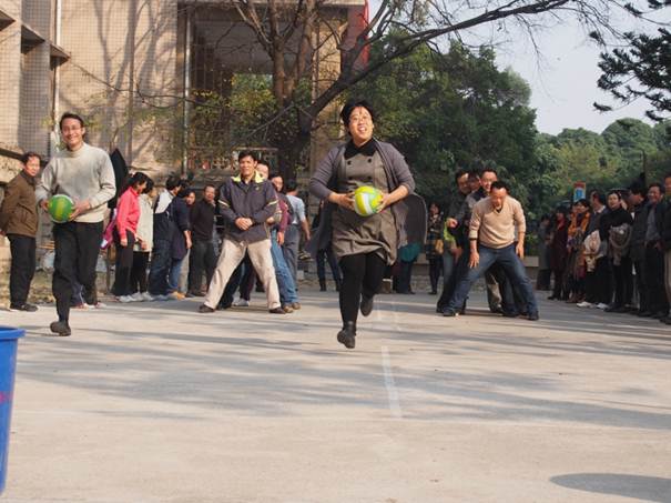说明: 说明: http://210.36.16.37/college/hxhgxy/new/ver2/uploads/ghyd/youyuan/PC311677.jpg