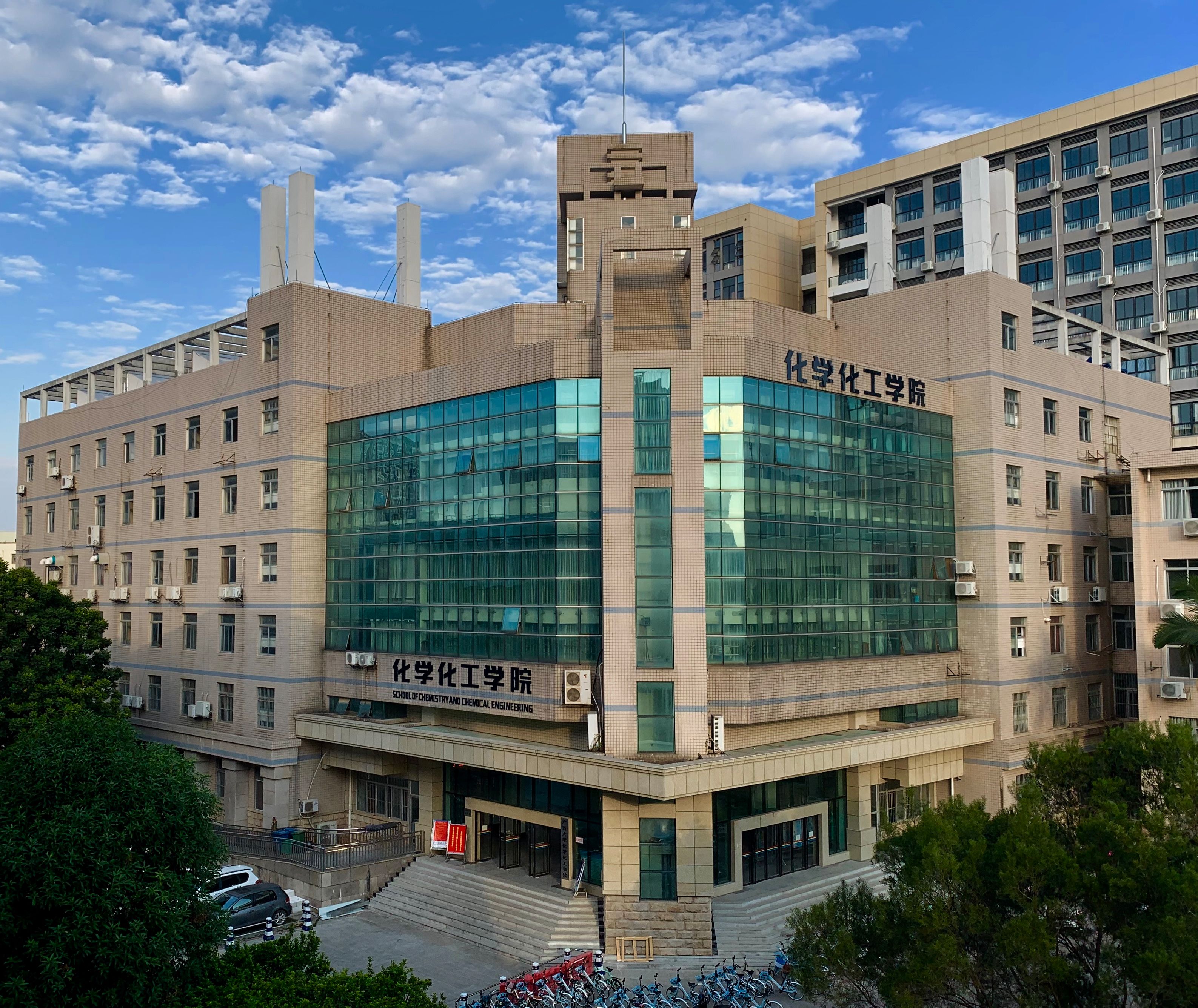 广西大学化学化工学院2026年博士后（含师资博士后）招聘公告